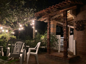 Hermosa casa de campo con jardín.